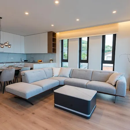 Luxurious In أوباتيا