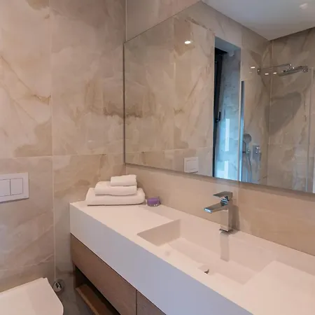 Luxurious In شقة أوباتيا