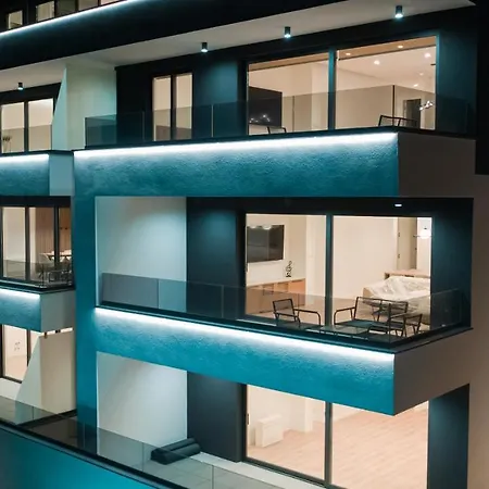 Luxurious In أوباتيا