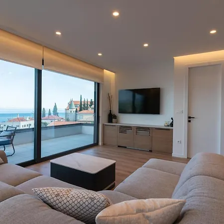 Luxurious In Διαμέρισμα